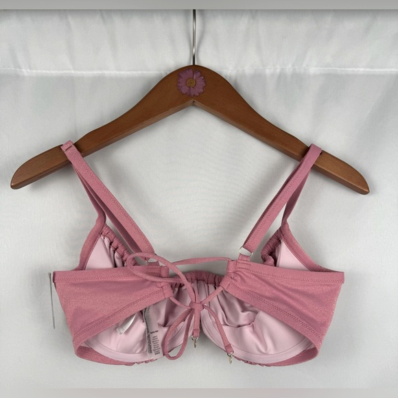 Victoria's Secret Swim Suit Top - Picture 2 of 4